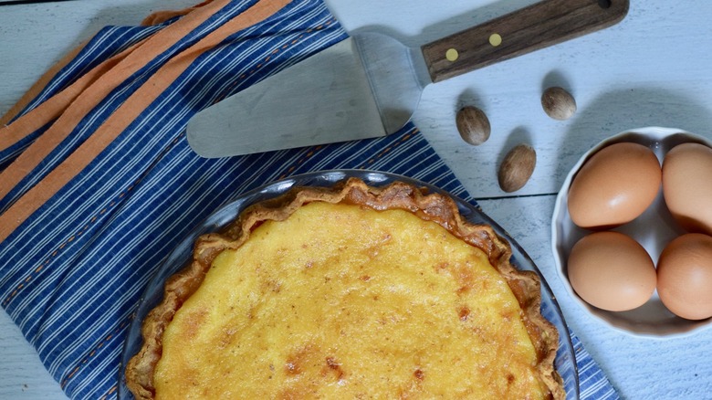 egg custard pie