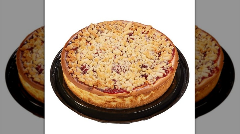 strawberry streusel cheesecake from Costco