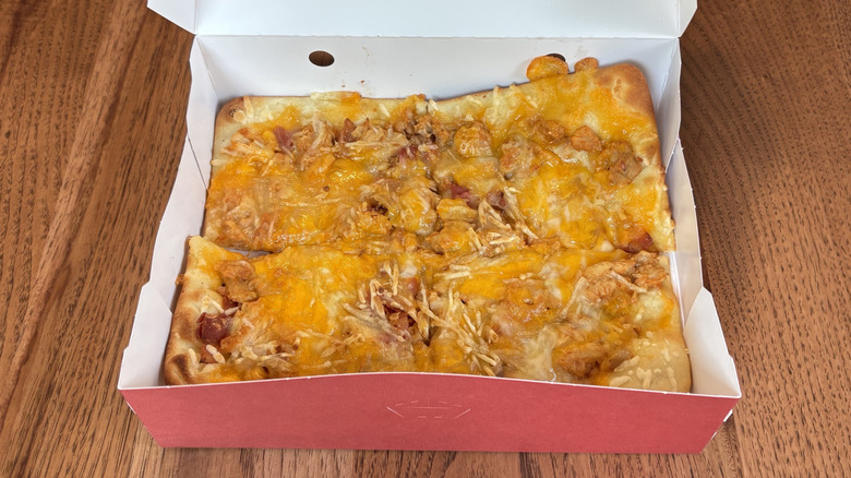 flatbread in a Sheetz box