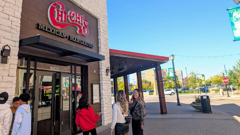 exterior of a new Chi-Chi's restaurant