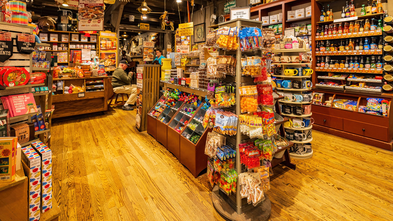 Interior of a Cracker Barrel gift shop