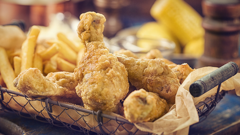 fried chicken close up