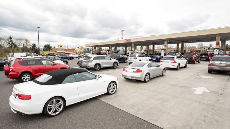cars lined up at Costco in Bellingham, Washington