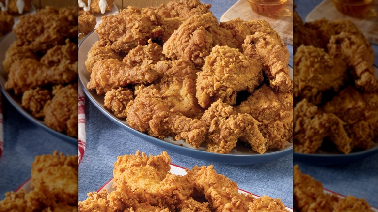 Two plates filled with Cracker Barrel homestyle chicken