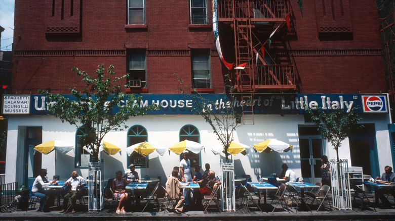 Street view of Umberto's Clam House