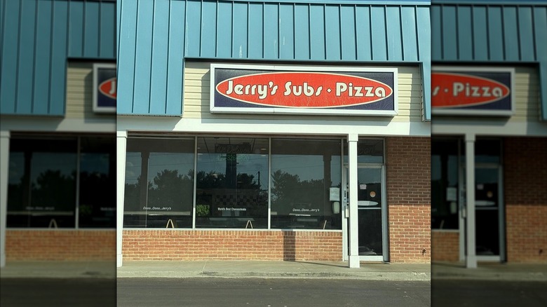 Vacant storefront of a former Jerry's Subs and Pizza location