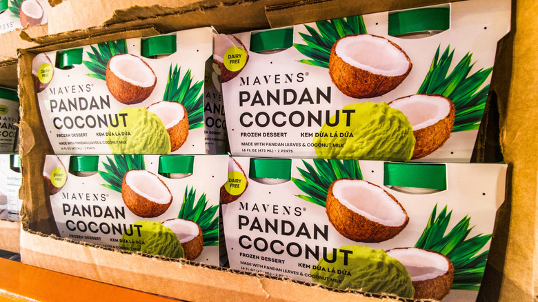 Maven's pandan ice cream at Costco
