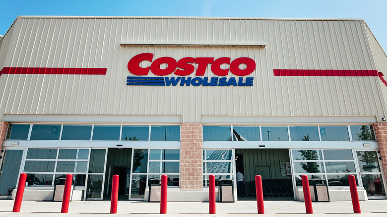 Costco storefront