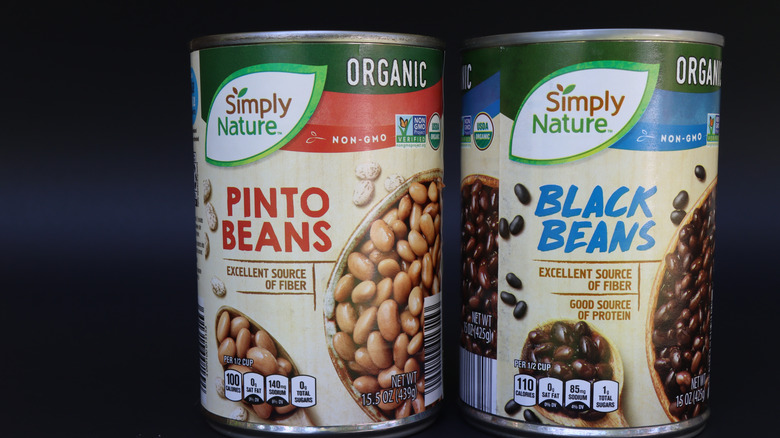 Cans of Simply Nature organic beans