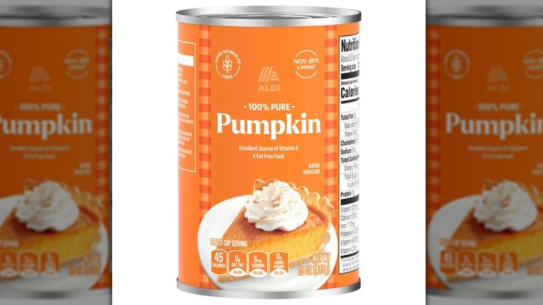 Can of Baker's Corner Canned Pumpkin