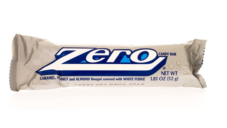 Product photo of Zero Candy Bar on white background.