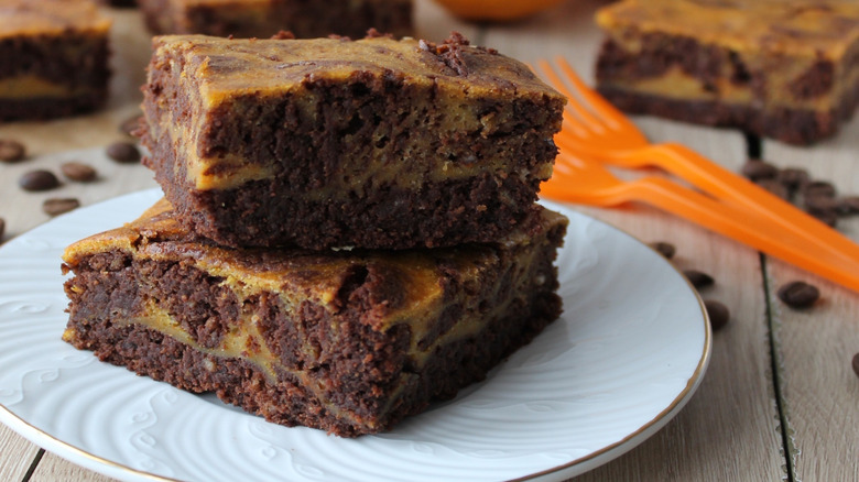 closeup of orange chocolate brownies