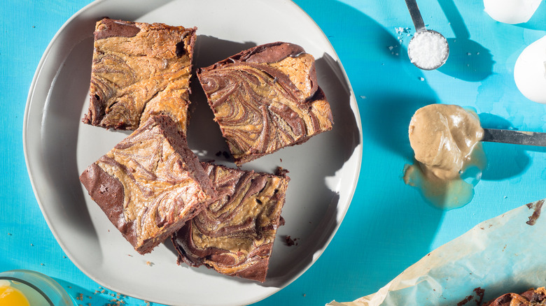 plate of tahini brownies