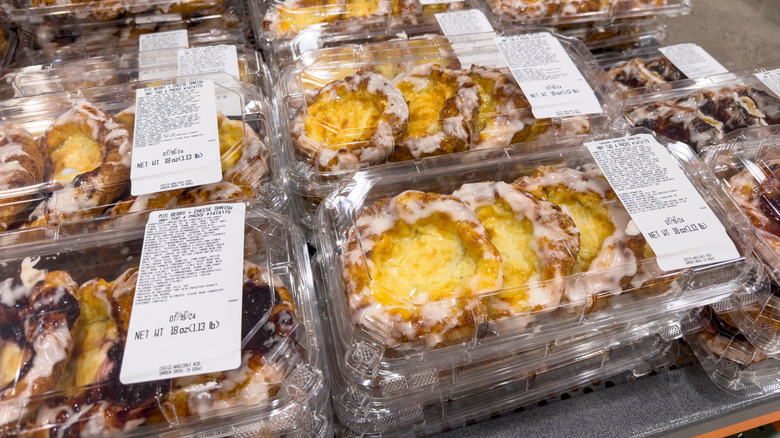 Kirkland Signature four-pack of danishes