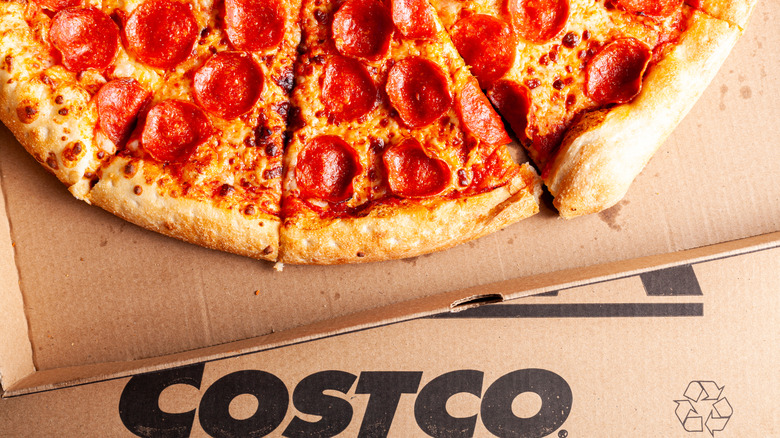 slices of Costco food court pizza
