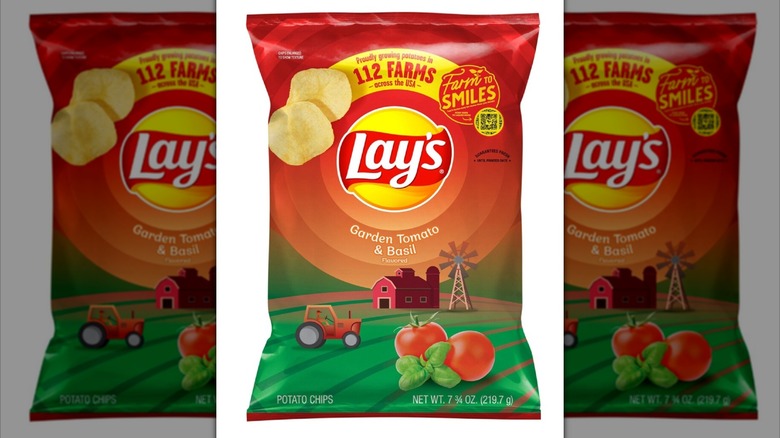 Garden Tomato and Basil Lay's chips