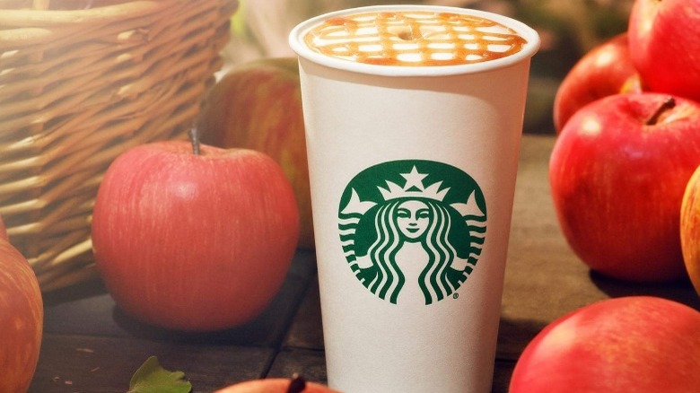 Starbucks Apple Crisp Oatmilk Macchiato
