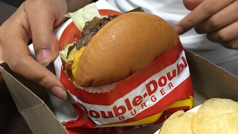 In-N-Out Double Double burger