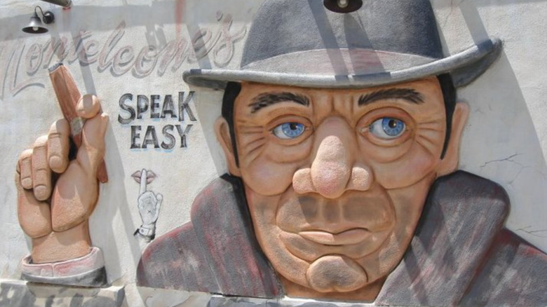 Monteleone's Ristorante wall sculpture