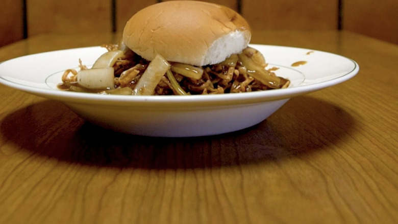 Chow Mein sandwich in white pasta dish
