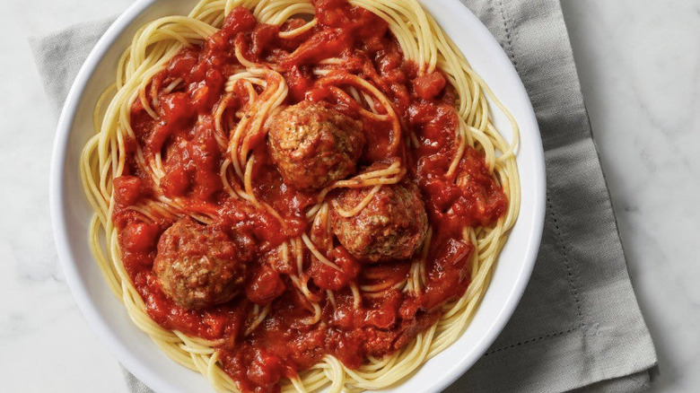 Fazoli's Spaghetti with Meatballs