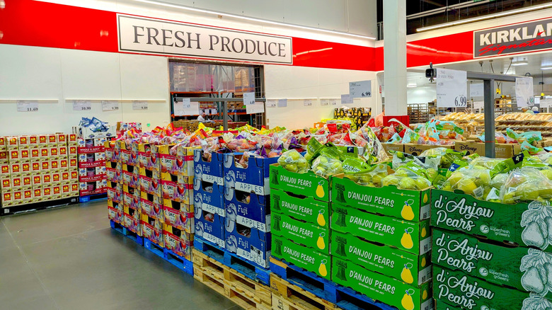 Costco produce section