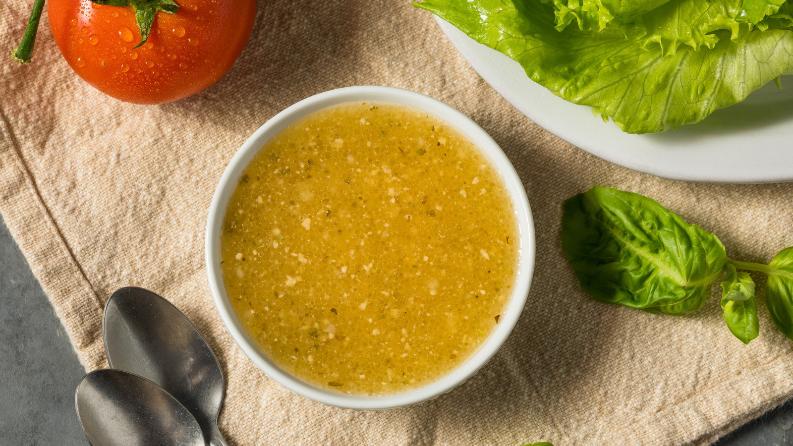 Tips To Make Italian Dressing Taste Like It's From A Restaurant