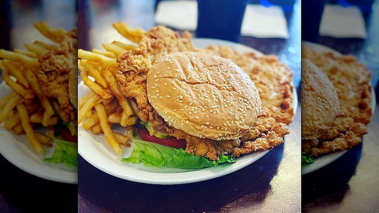 muldoon's tenderloin sandwich