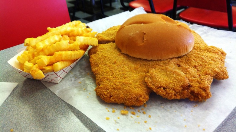 smitty's tenderloins tenderloin sandwich with fries