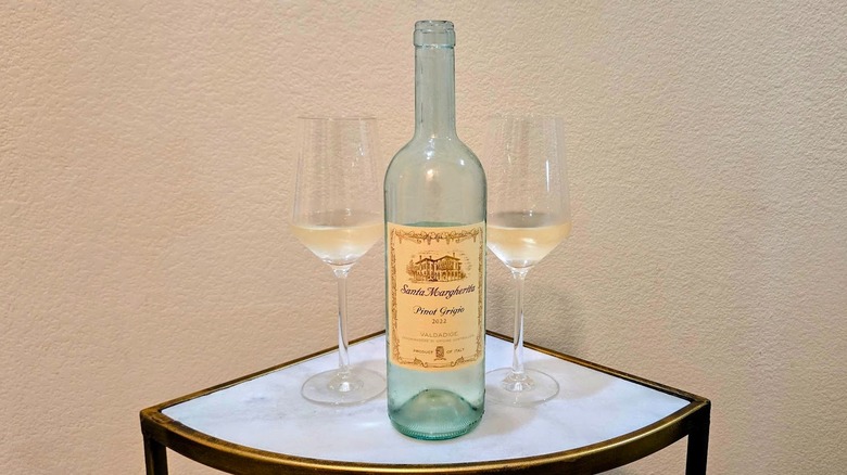 Santa Margherita Pinot Grigio Valdadige  DOC and glass