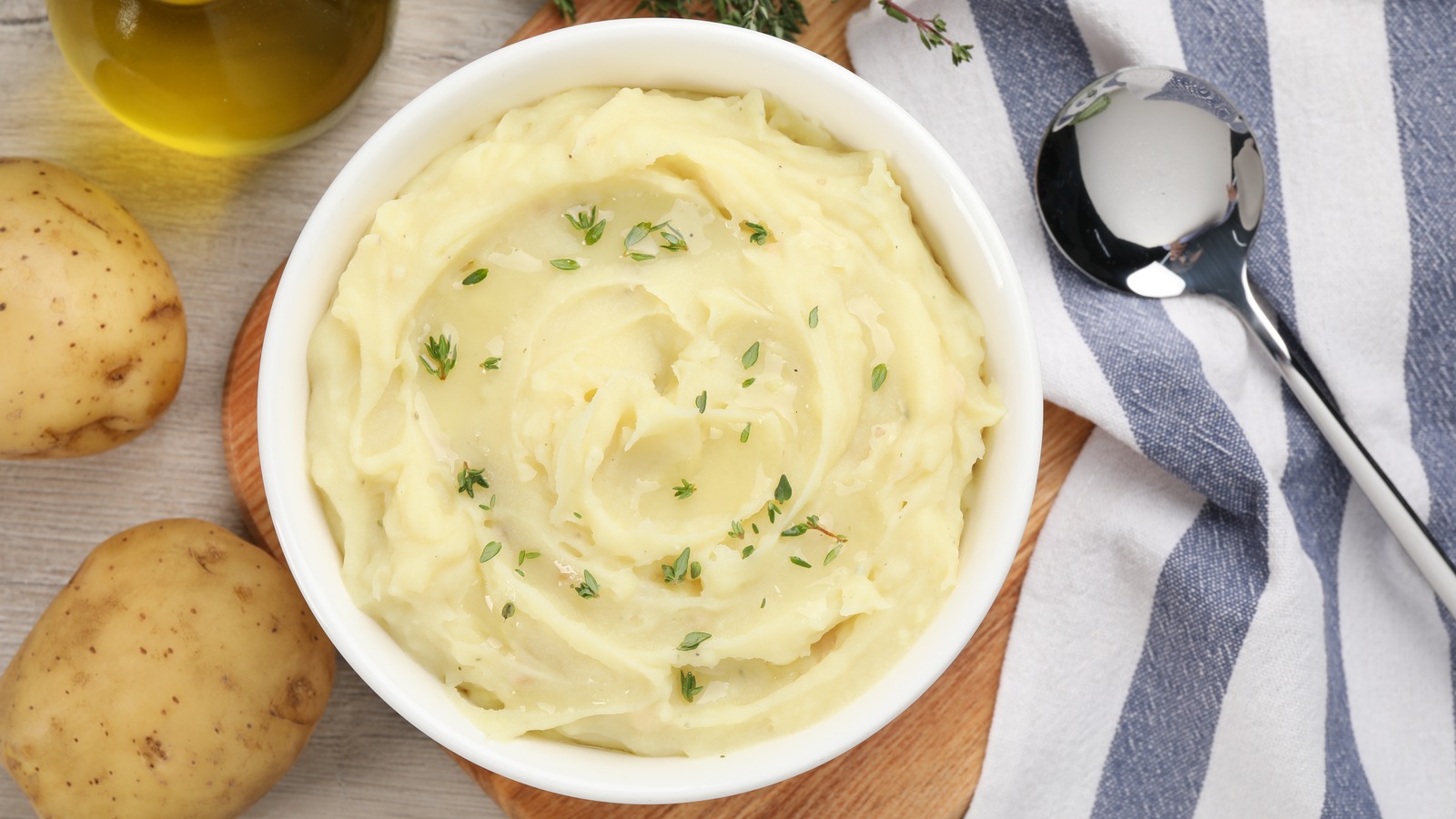 13 Expert Tips For Making The Creamiest Mashed Potatoes