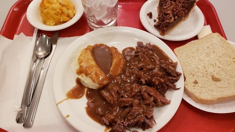 roast beef, bread, pie, mac and cheese at Mehlman Cafeteria