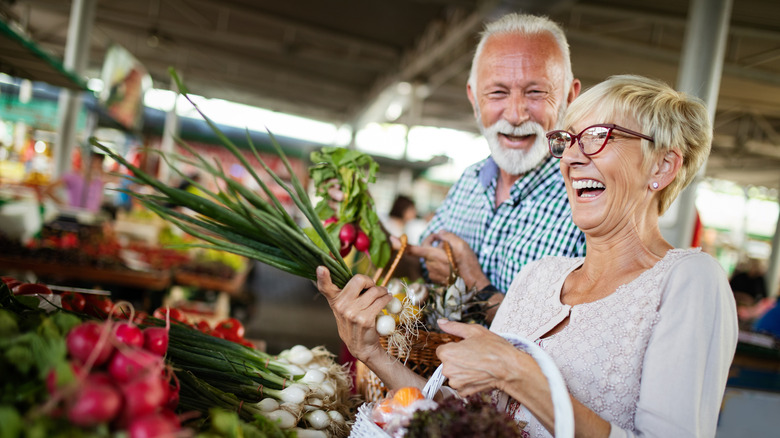 seniors buying produce