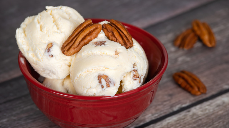 Bowl butter pecan ice cream