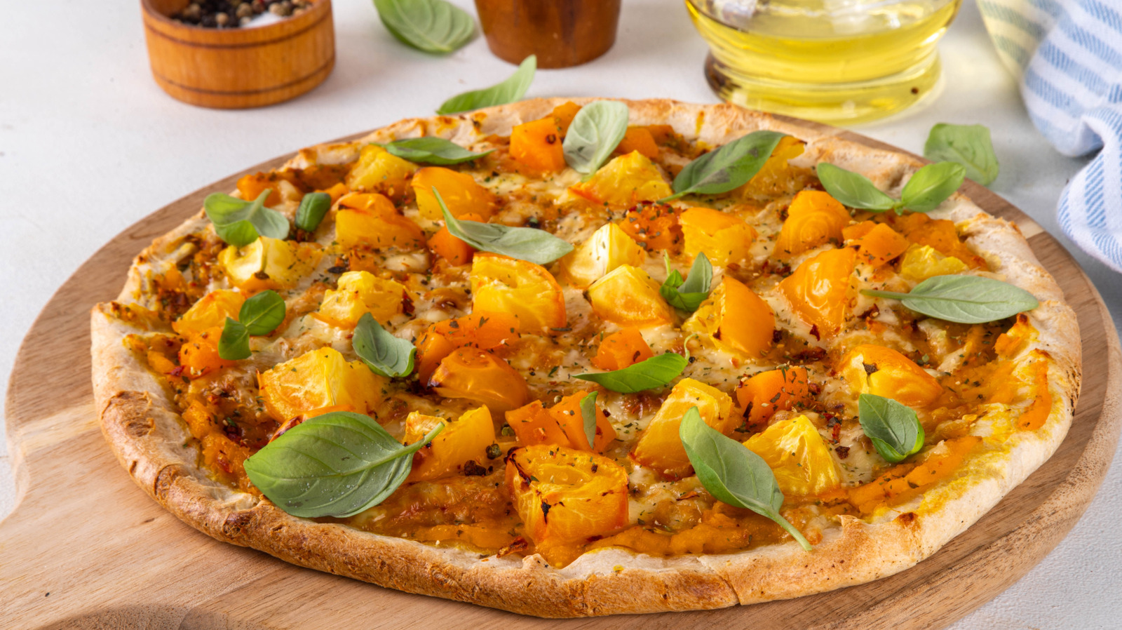 14 Pizza Sauces Beyond Tomato You'll Wish You Tried Sooner
