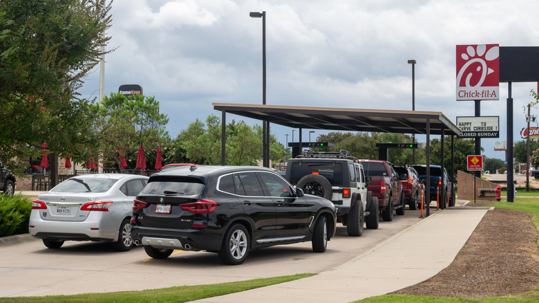 Chick-fil-A drive-thru line