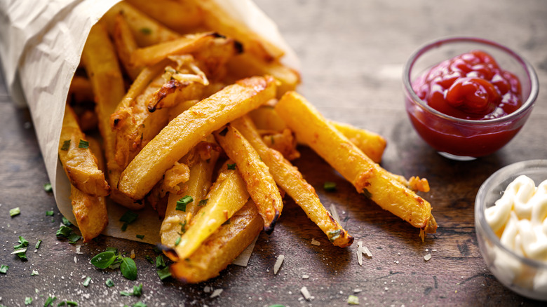 french fries close up