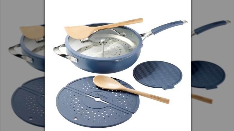 The Tramontina 7-piece ceramic pan set