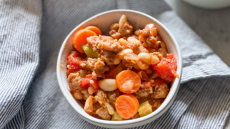 15-Minute Sausage And White Bean Cassoulet Recipe