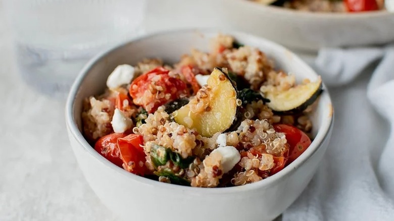 Quinoa with courgettes and tomatoes