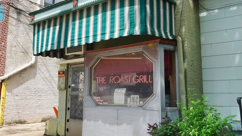 restaurant storefront