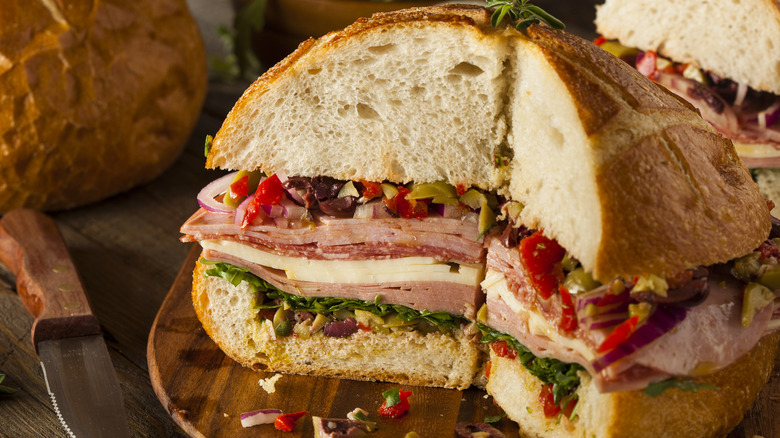 New Orleans muffuletta