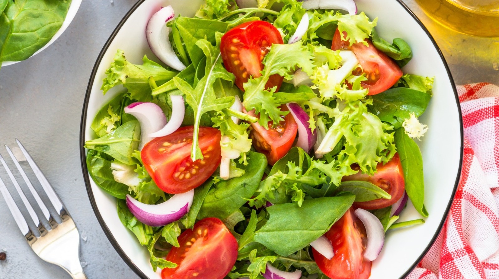 15 Things You Should Be Putting On Your Salad But Aren't