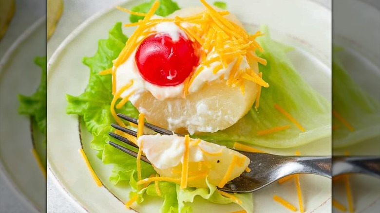 Pear salad