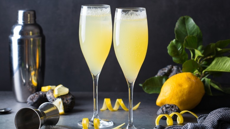 Lemony French 75 in champagne glasses