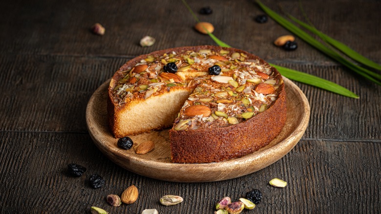 Almond cake