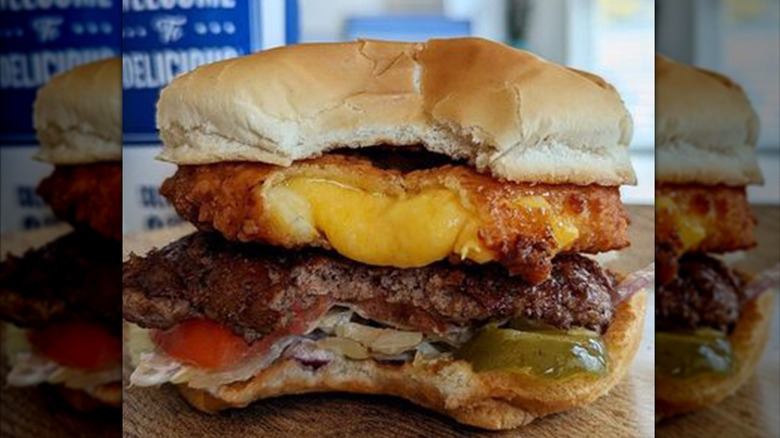 cutaway of Culvers Curderburger