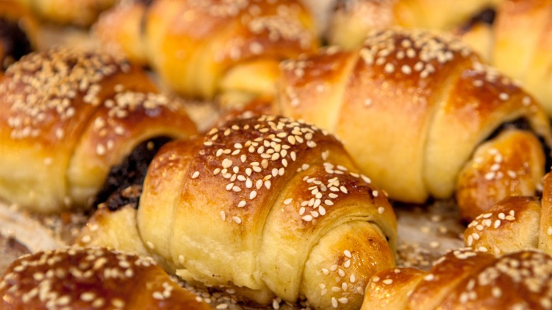 rogelach with sesame seeds on top