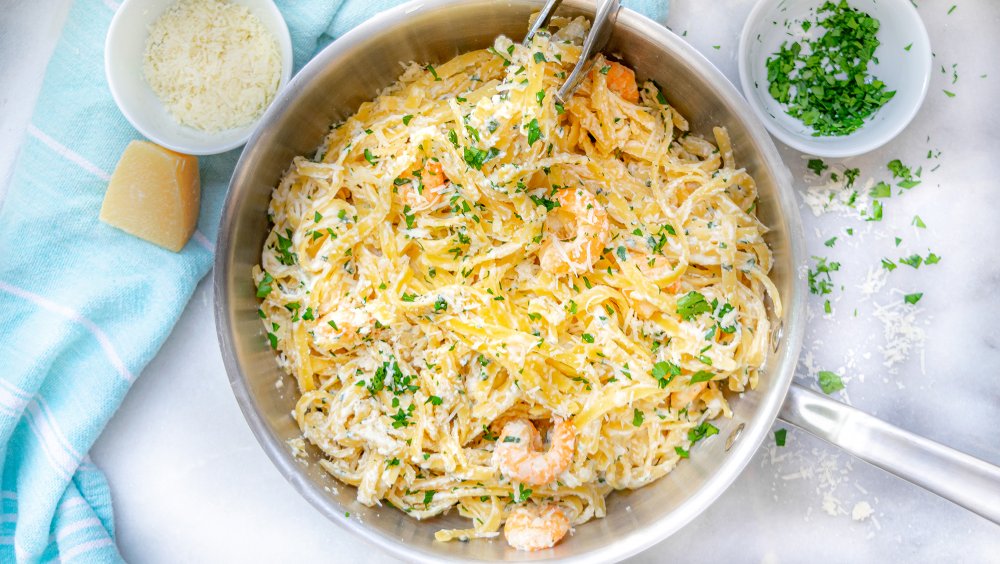 Pot of 20-minute shrimp alfredo