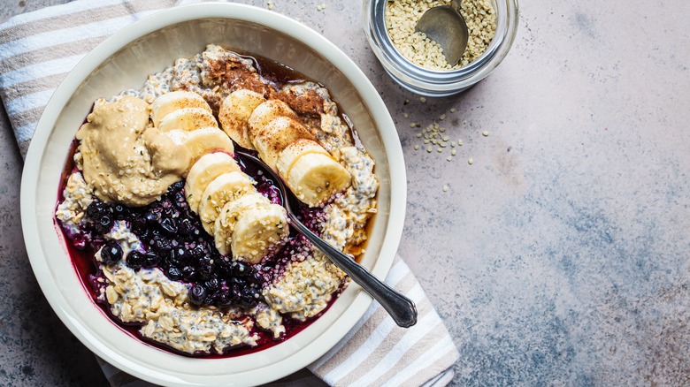 tahini oatmeal
